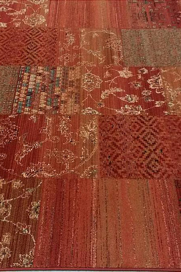 Luxusné vlnené koberce ROYAL PATCHWORK red