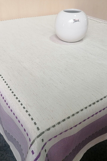 Obrusy a šály fialovo-režné so zeleným prešitím