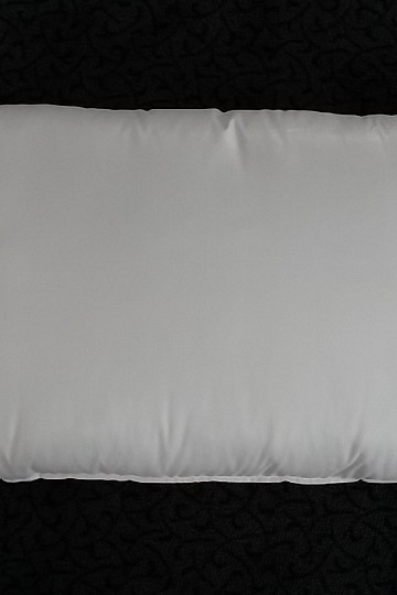 Biely vankúš 40 x 60 cm