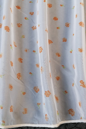 Krátka voálová záclona 80 cm