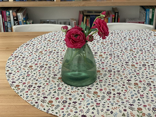 Gobelínový okrúhly ZÁHRÁDKA