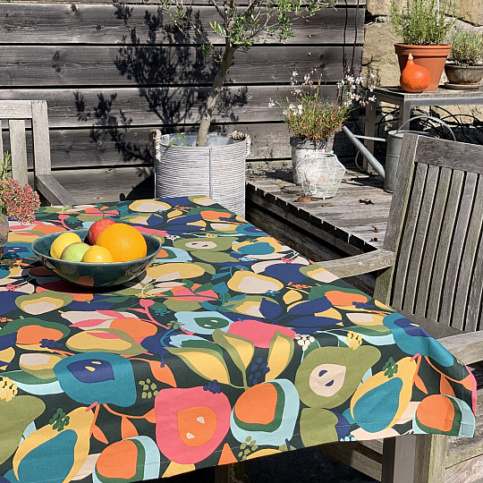 Obrus a šál ABSTRAKTNÉ HRUŠKY