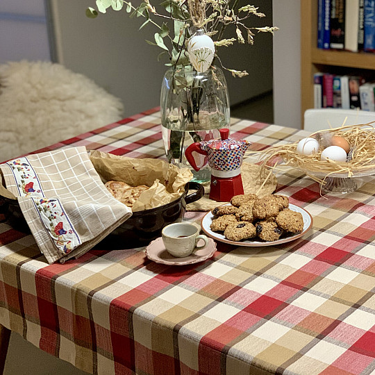 Obrus a šál ATILA ČERVENÁ