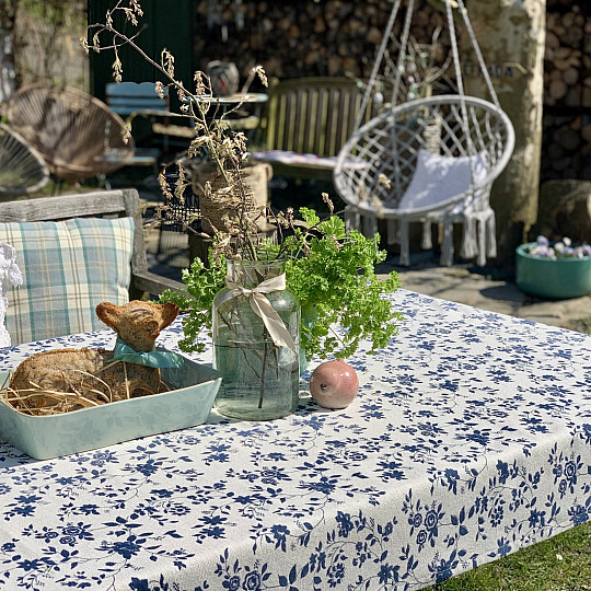 Obrus Modrá romance