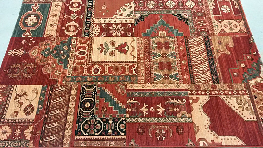 Luxusné vlnené koberce ROYAL PATCHWORK multi red