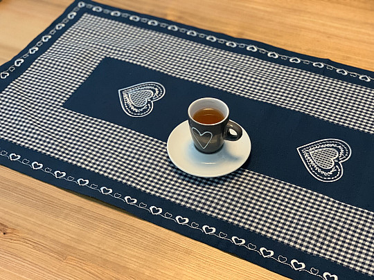 Vyšívané obrusy a šály SEDLIACKY ŠTÝL modrý