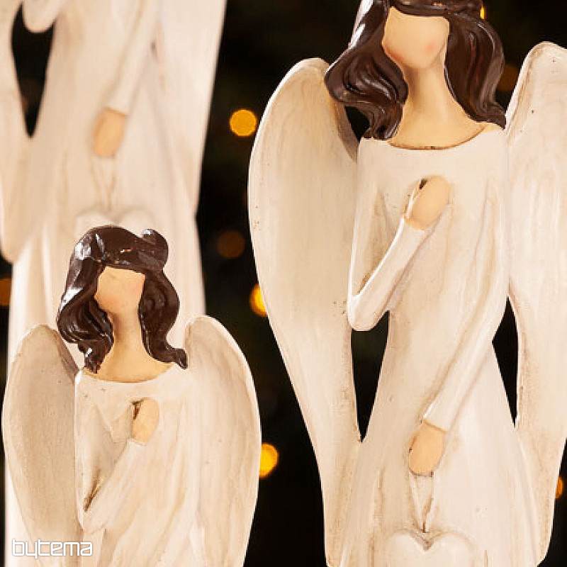 ANJEL PÁJA SO SRDCOM