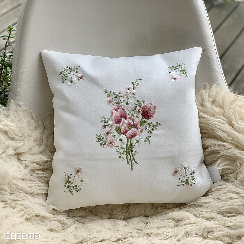 Vyšívaný dekoračný povlak KYTICE S TULIPÁNMI