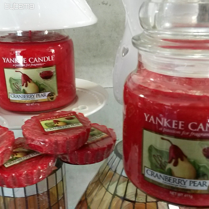 sviečka YANKEE CANDLE vôňa CRANBERRY PEAR