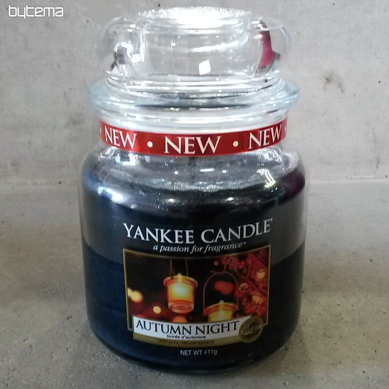 sviečka YANKEE CANDLE vôňa AUTUMN NIGHT