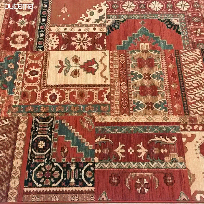 Luxusné vlnené koberce ROYAL PATCHWORK multi red