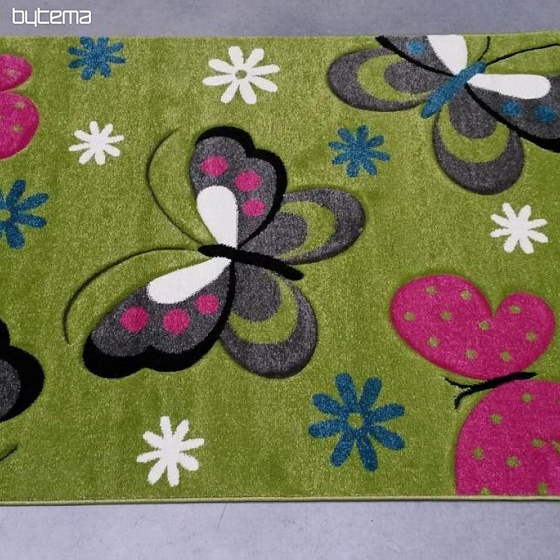Detský kusový koberec Motýliky zelený