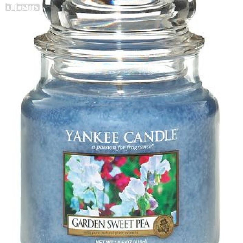 sviečka YANKEE CANDLE vôňa GARDEN SWEET PEA - kvety zo záhradky
