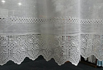 Bavlnená záclonka na vitrážku