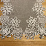 Vyšívaný vianočný obrus šedý s vločkama
