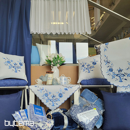 Vyšívané obrusy CIBULÁK MODRO-BIELÝ