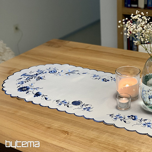 Vyšívané obrusy CIBULÁK MODRO-BIELÝ