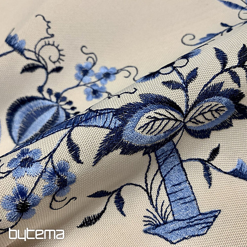 Vyšívané obrusy CIBULÁK MODRO-BIELÝ