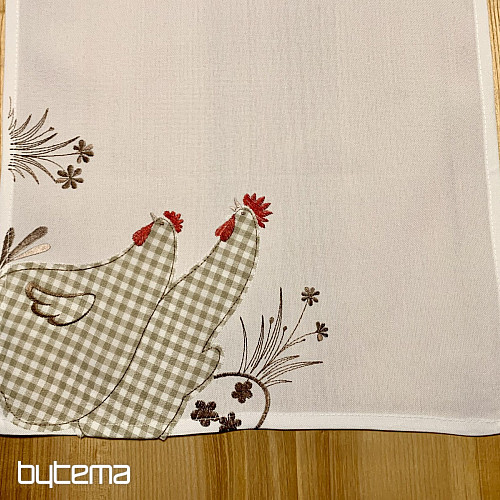 Vyšívaný ubrus a šál SLEPIČKY káro