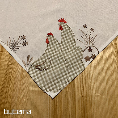 Vyšívaný ubrus a šál SLEPIČKY káro