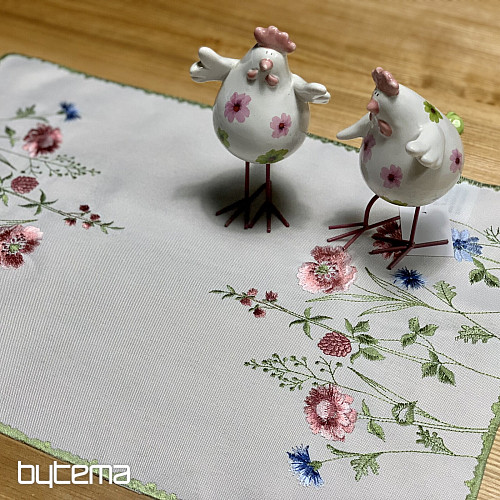 Vyšívaný obrus a šál LUČNÉ KVIETI