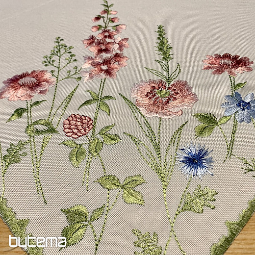 Vyšívaný obrus a šál LUČNÉ KVIETI