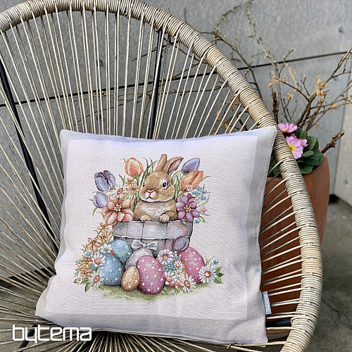 Gobelínový obliečka na vankúš ZAJAC V KVETINÁČI béžový rám