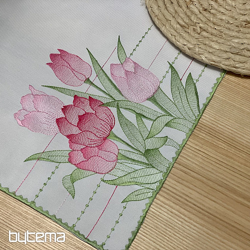 Vyšívaný obrus a šál Ružové tulipány