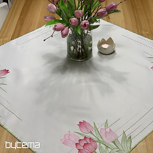 Vyšívaný obrus a šál Ružové tulipány