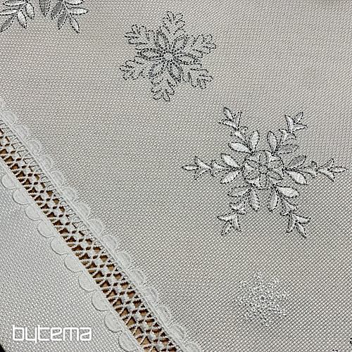 Vianočný vyšívaný obrus VLOČKY STRIEBORNÉ