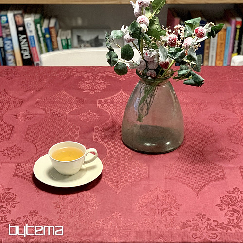 Obrus DAMAŠEK bordový 120x140