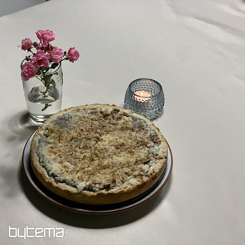 Oválny obrus BÉŽOVÝ