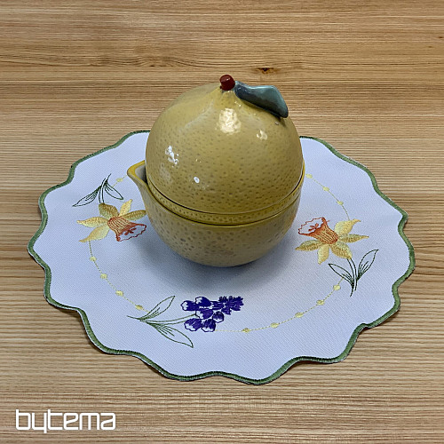 Vyšívaný obrus a šál NARCISY A SNEŽENKY