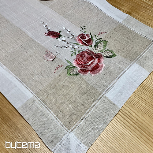 Vyšívaný obrus a šál Ruže a mačičky