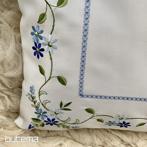 Vyšívaný dekoračný povlak POMNENKA