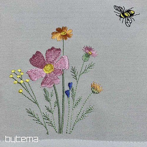 Vyšívaný ubrus a šál Louka a včely