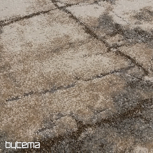 Moderný kusový koberec SAHARA béžový