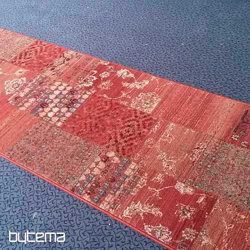 Luxusné vlnený behúň ROYAL PATCHWORK red