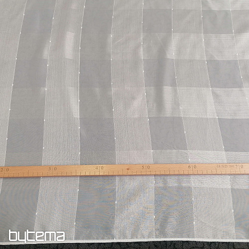 Voálová záclona 5533 kocky biela